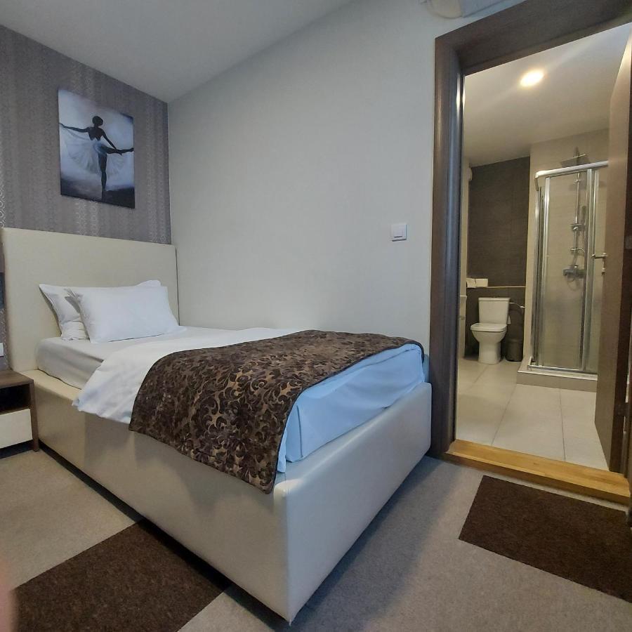 Hotel Kole Čačak Exteriér fotografie