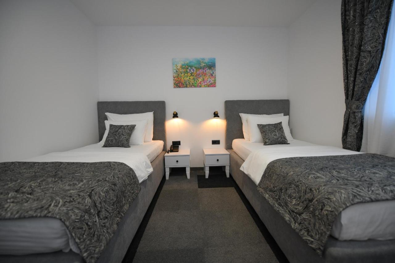 Hotel Kole Čačak Exteriér fotografie