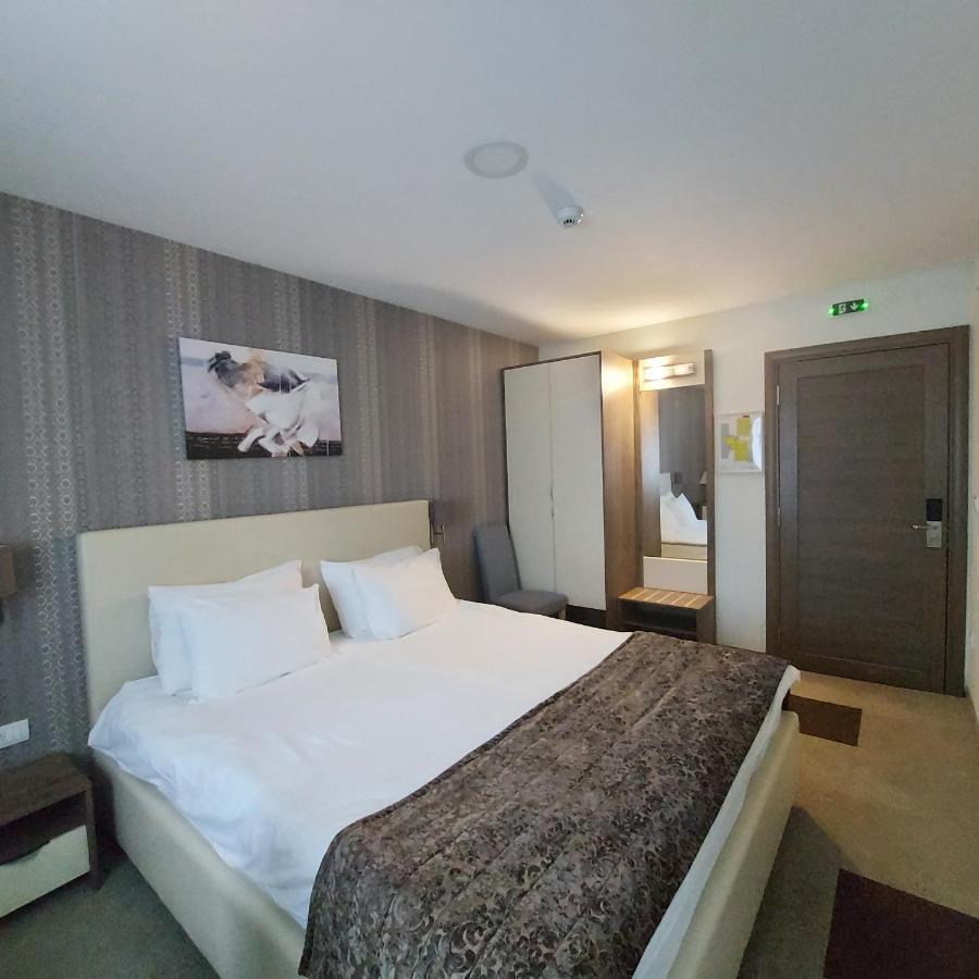 Hotel Kole Čačak Exteriér fotografie