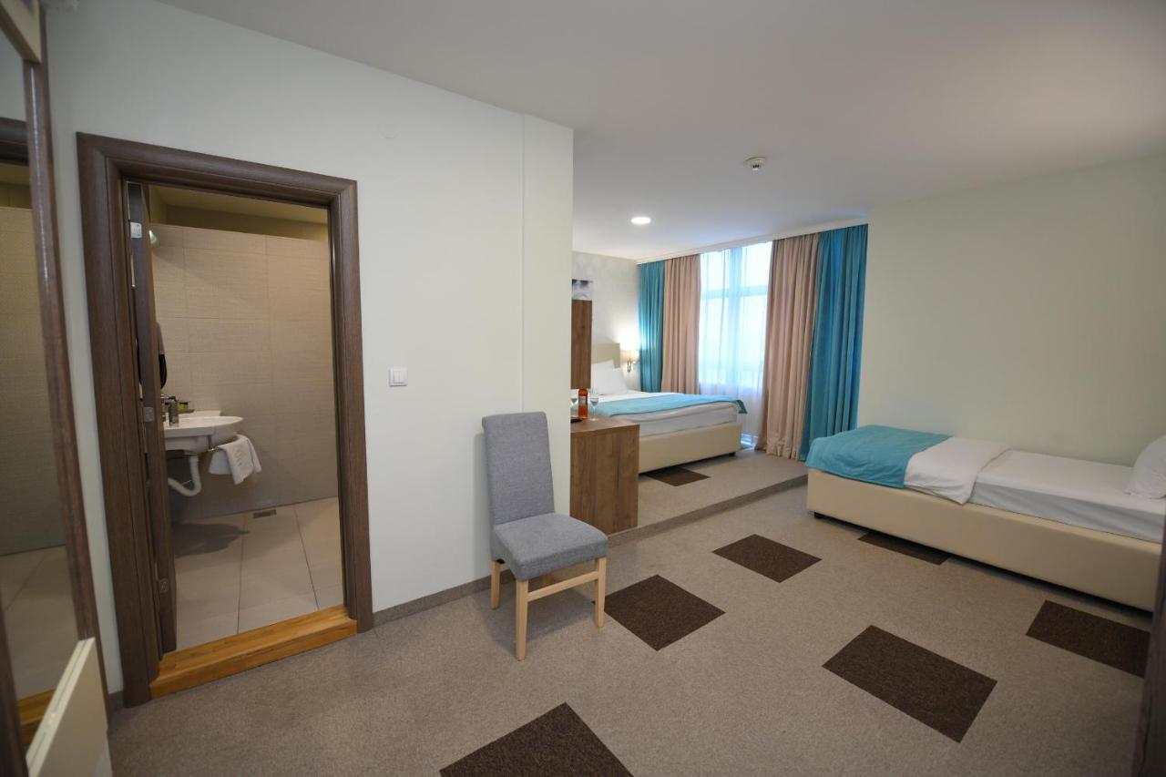 Hotel Kole Čačak Exteriér fotografie
