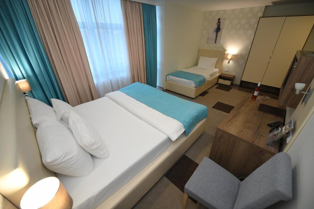 Hotel Kole Čačak Exteriér fotografie