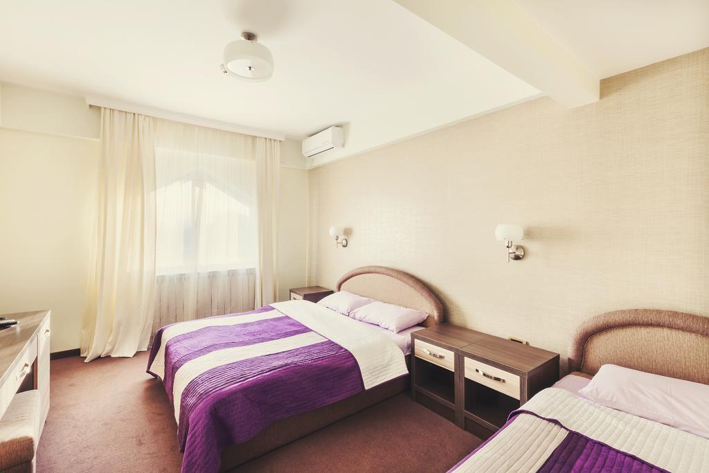 Hotel Kole Čačak Pokoj fotografie