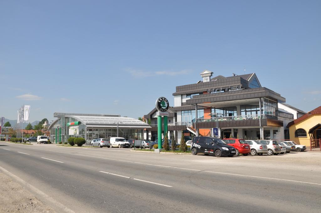 Hotel Kole Čačak Exteriér fotografie