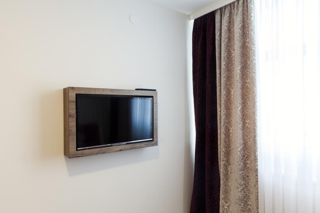 Hotel Kole Čačak Exteriér fotografie