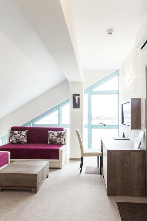 Hotel Kole Čačak Exteriér fotografie